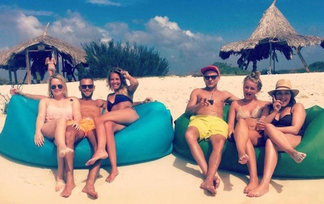 10 Best Inflatable Air Hammocks For a Relaxed Seat