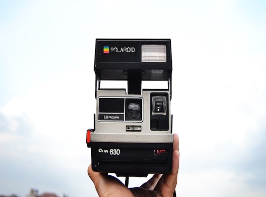 10 Best Instant Cameras to Take Quality Photos