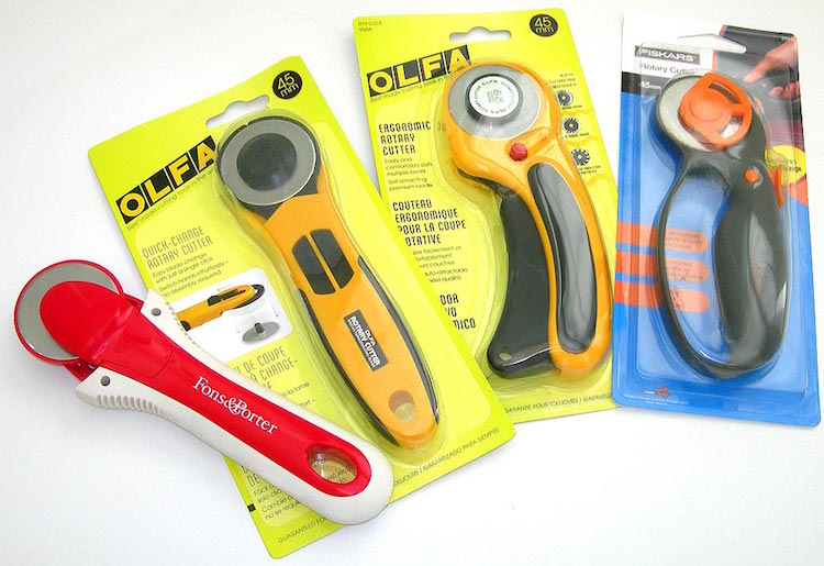 10 Best Rotary Cutters on the Market for Quilters