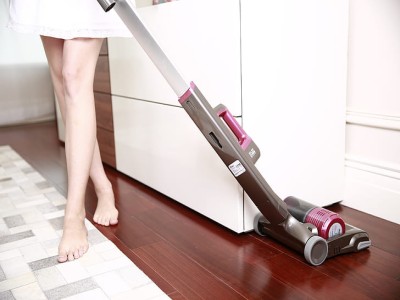The Best Vacuum For Hardwood Floors: 9 Fantastic Options