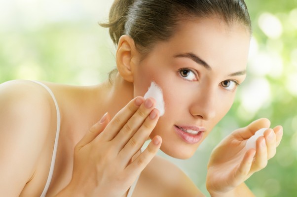 How to Get Rid of Blemishes: 10 Home Remedies