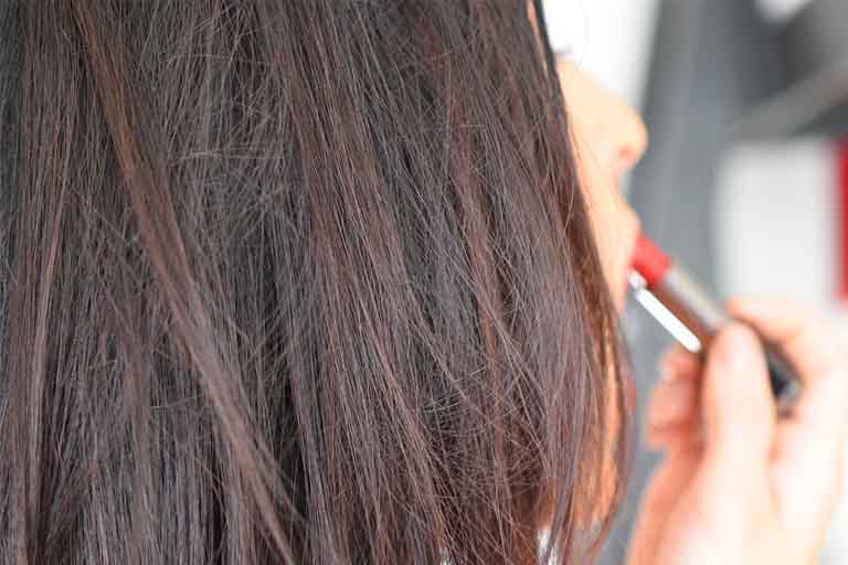 Natural Makeup Brands: Top 10 Picks For Sensitive Skin