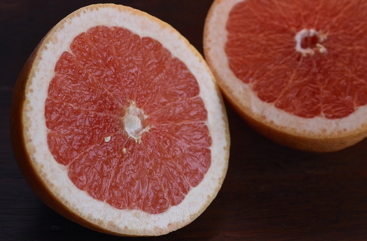 14 Fruitful Uses of Grapefruit Essential Oil That Will Benefit Your Life