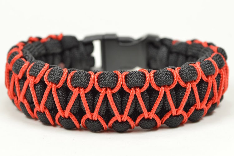 Try These 25 Survival Projects With The Paracord Bracelet Today