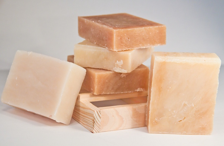 14 Easy Homemade Soap Recipes You Can Try at Home