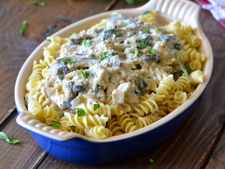 Chicken Pasta with Artichoke Spinach Cream Sauce