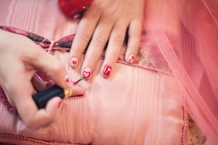 10 Ways to Keep Your Nails Looking Absolutely Stunning