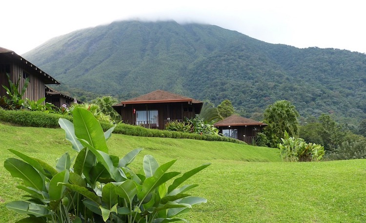 10 Reasons to Buy Land in Costa Rica