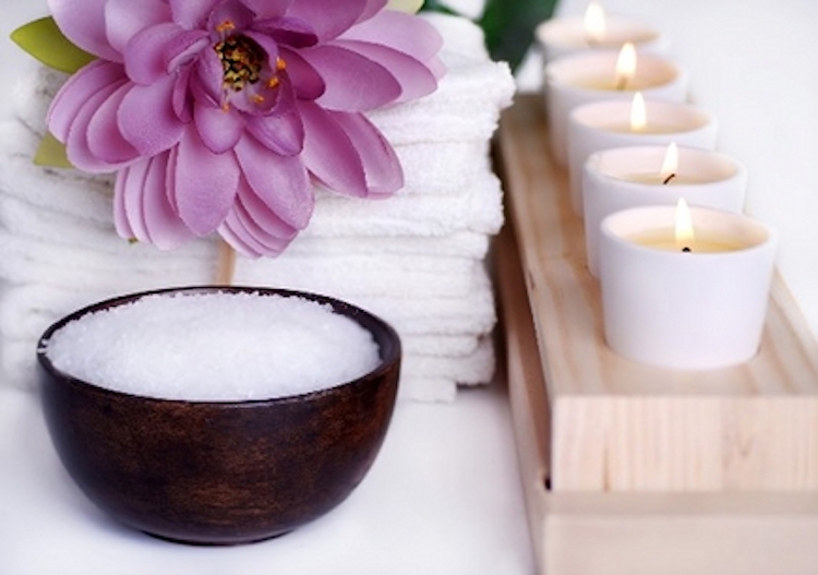 10 Unexpected Health and Beauty Benefits of An Epsom Salt Bath