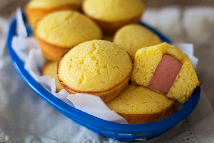 Baked Corn Dog Muffins