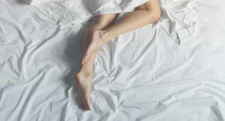 12 Natural Remedies To Help You Deal With Restless Leg Syndrome